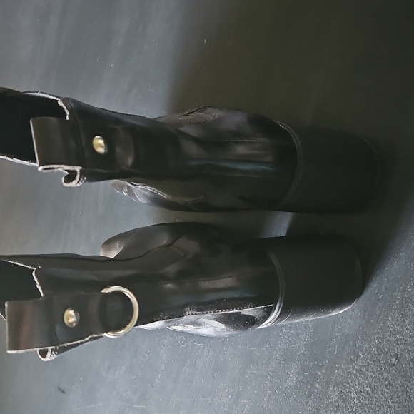 L'INTERVALLE Sleek Black Ankle Boots - Picture 3 of 4